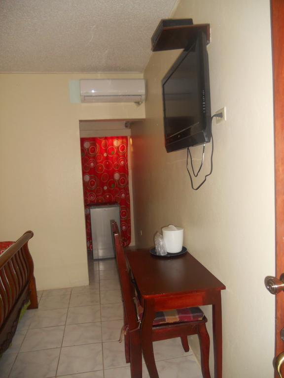 Seaview Inn Basseterre Exteriör bild
